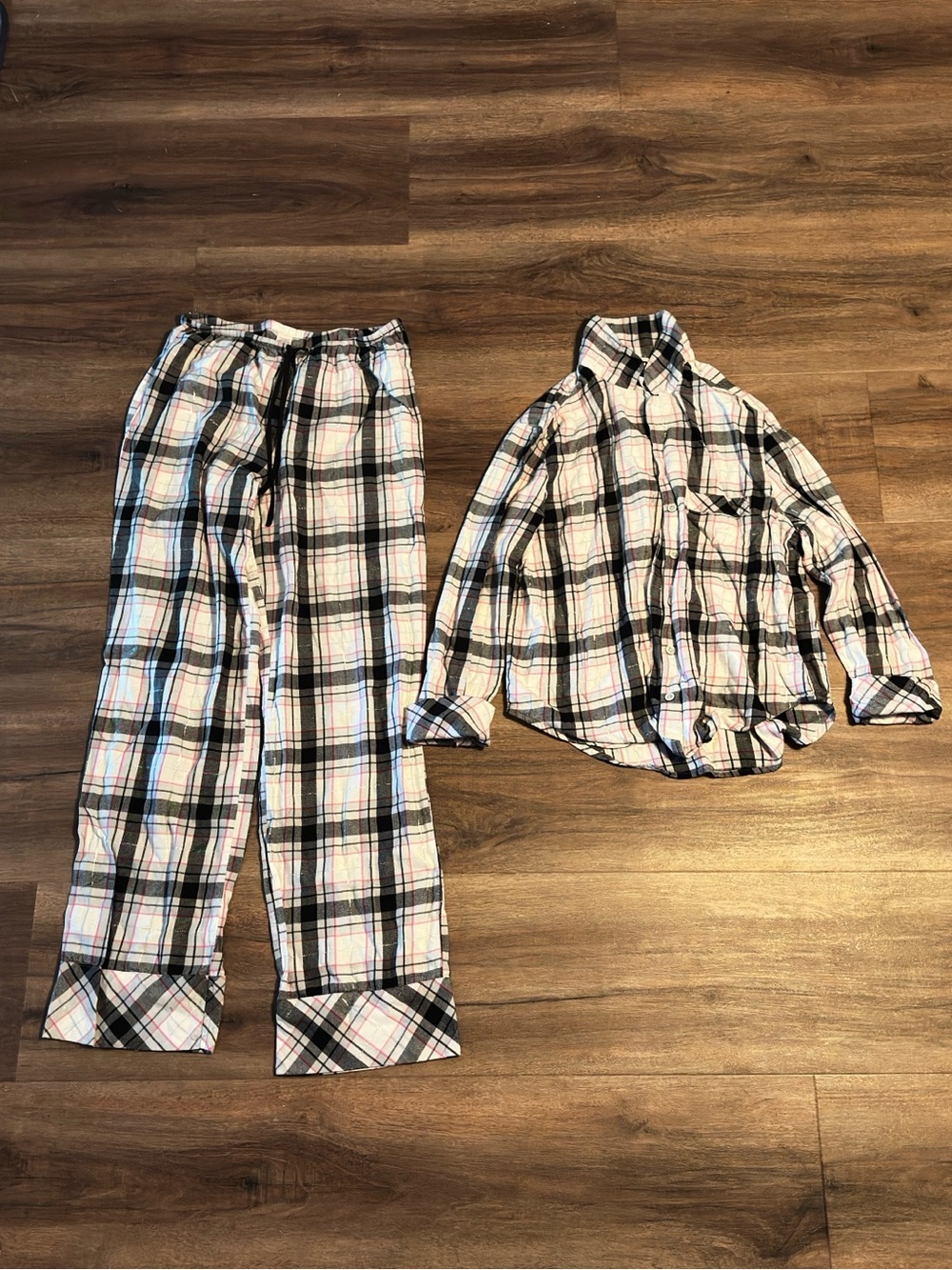 Victoria's Secret Plaid Pajama Set